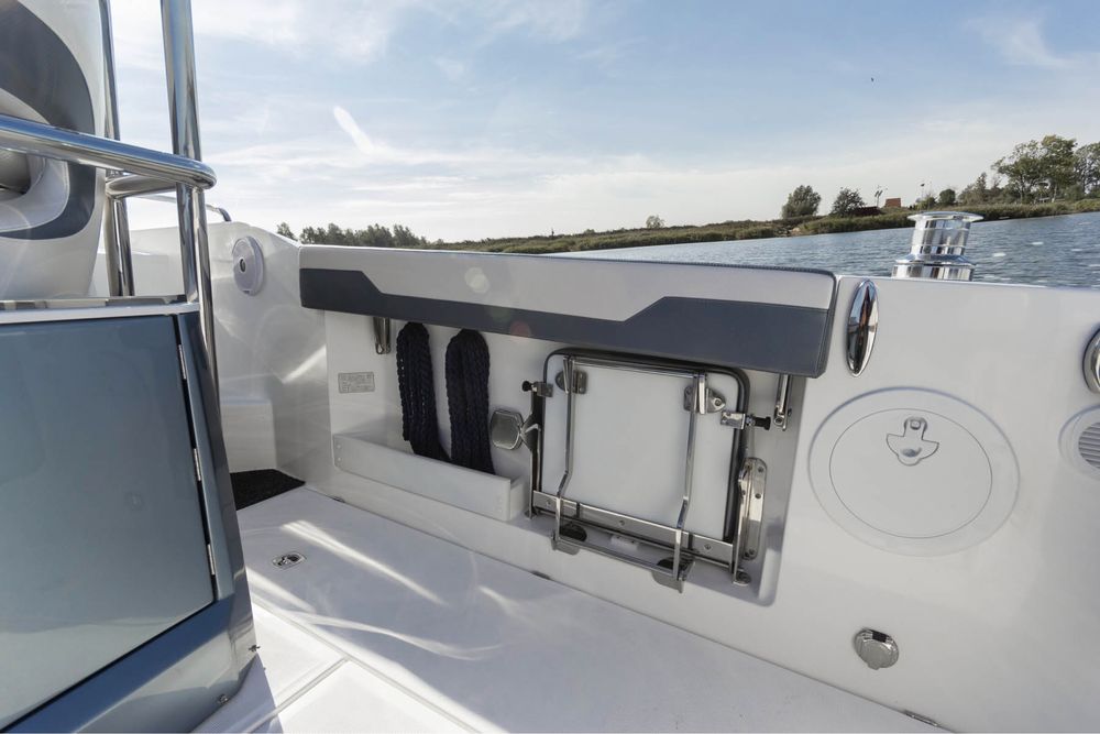 Катер Galia 770 Sundeck