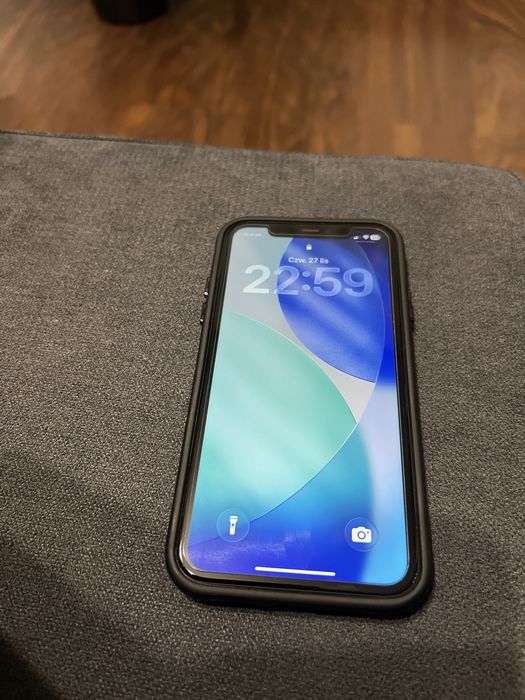 Iphone 11 64 gb czarny kartonik