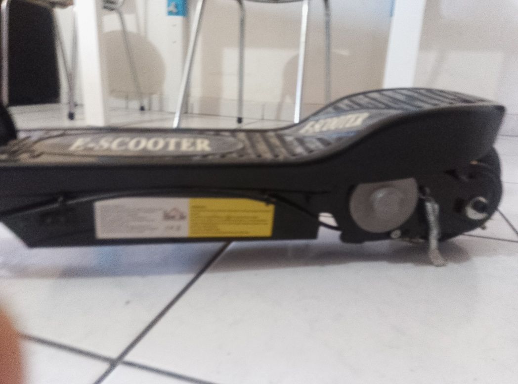 Vendo trotineta elétrica