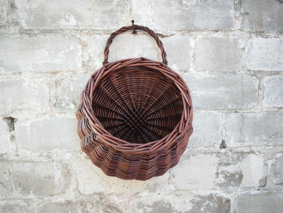 Кошик плетений з лози