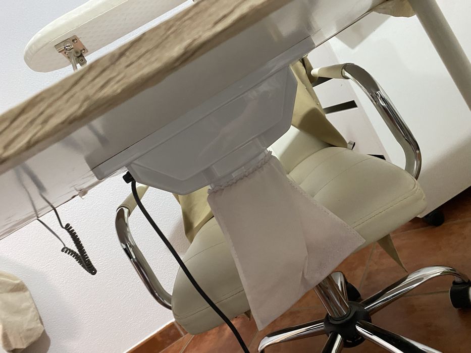 mesa manicure com aspirador