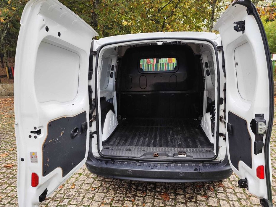Renault Kangoo Compact 1.5 dCi Diesel 75 cv