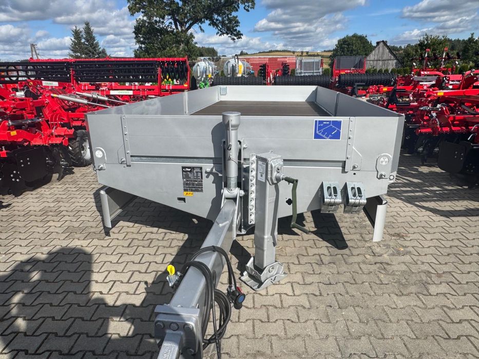 Przyczepa ciezarowa Fliegl, ładowność 9 ton