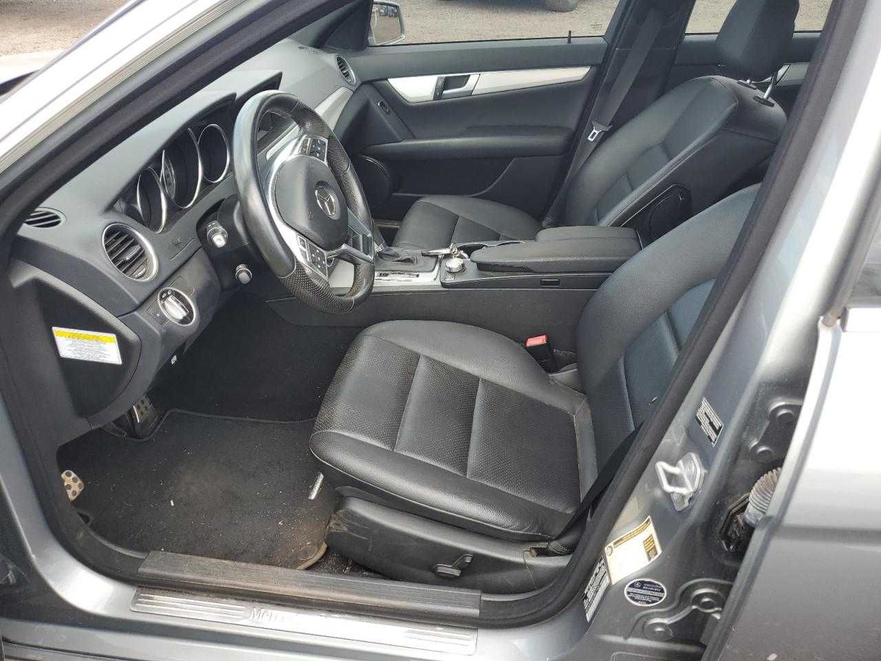 Mercedes-Benz C 250 2013