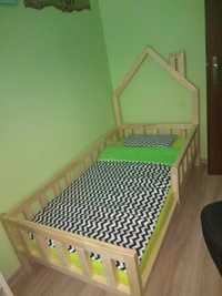 Łóżko drewniane domek 90x180cm + materac + narzuta gratis