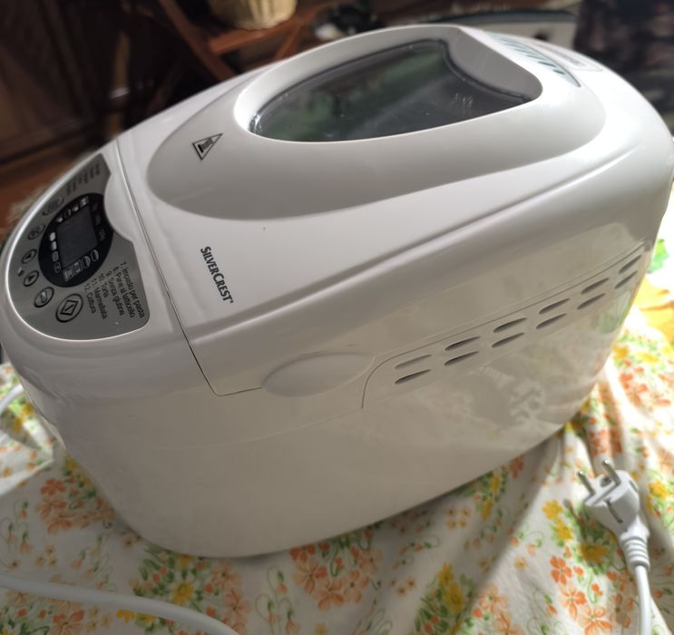 Хлібопічка SilverCrest