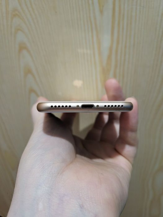 IPhone 8 64 гб в ідеалі
