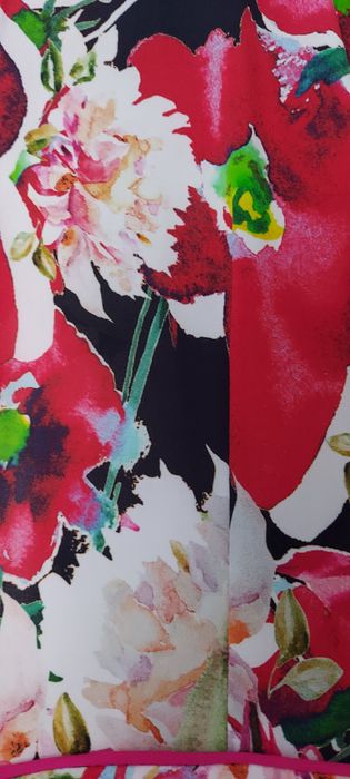 Sukienka nowa z metkami 38