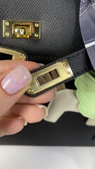 Сумка Hermes Kelly Middle Leather Bag