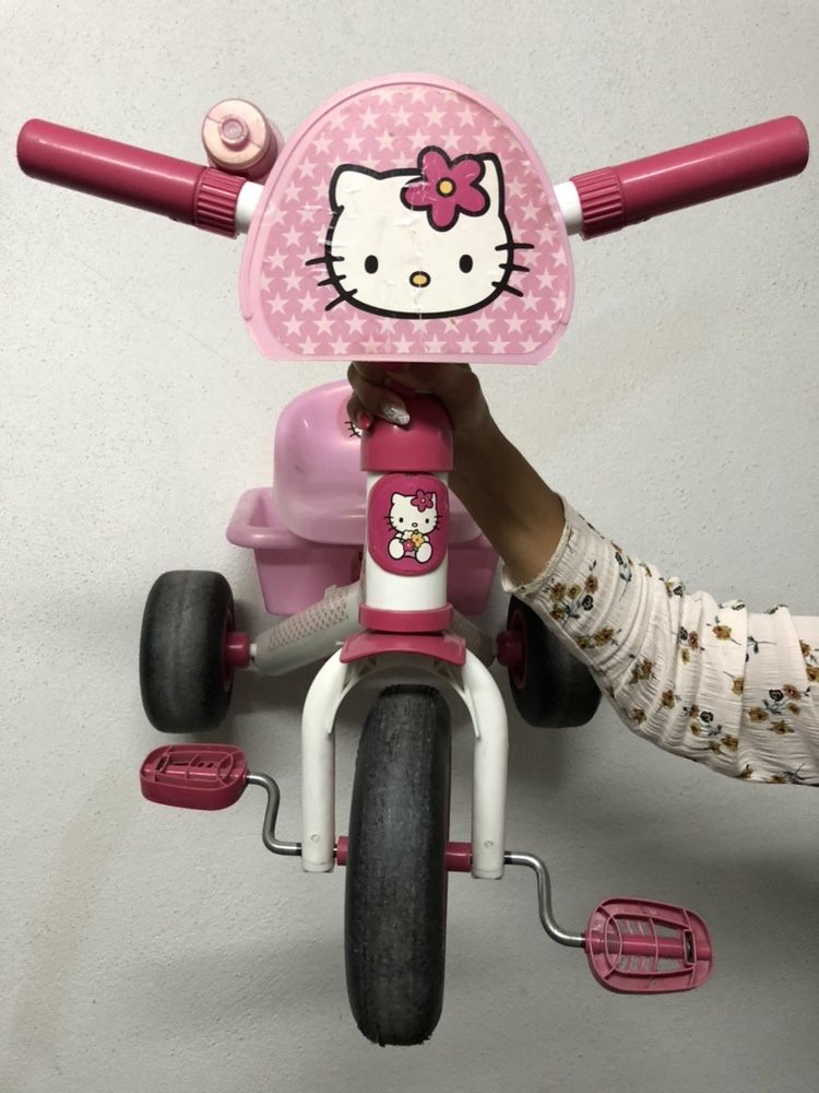 Triciclo Hello Kitty