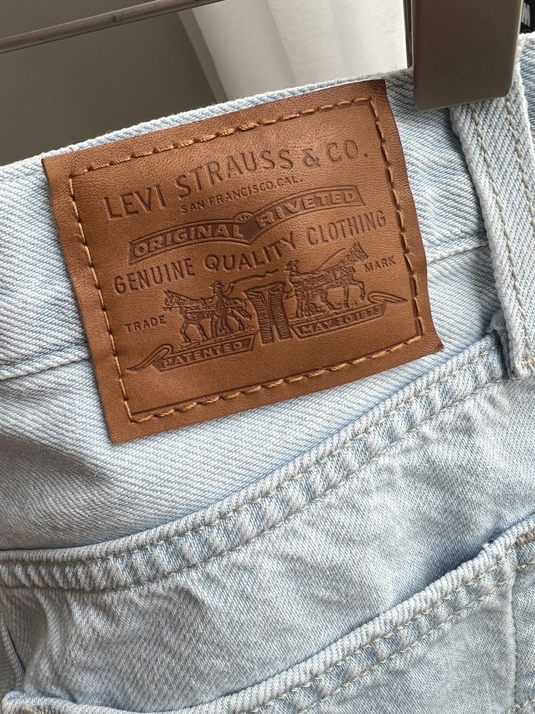 Oryginalne spodenki Levi's Premium 26