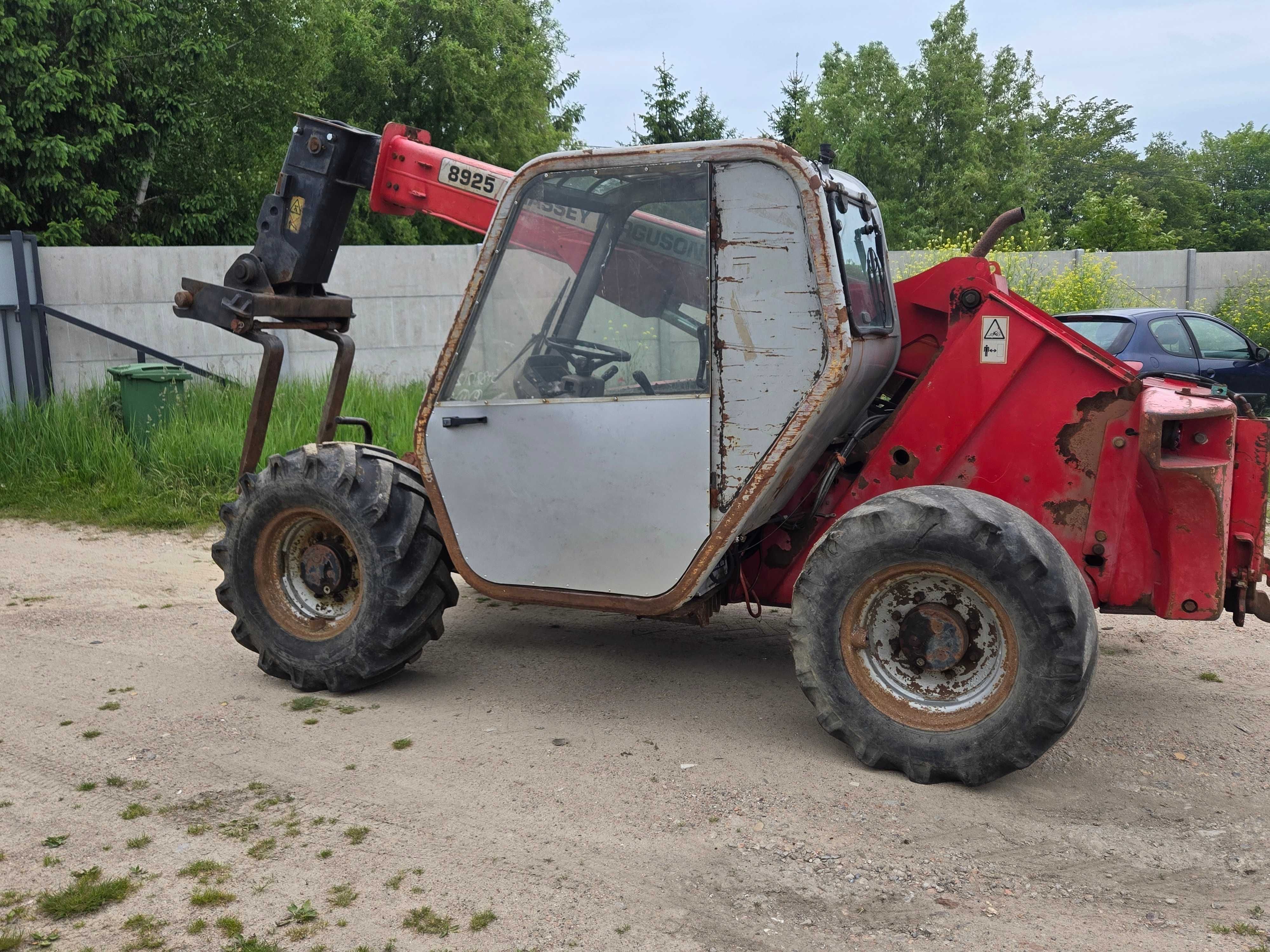 Ładowarka Teleskopowa Massey Ferguson 8925