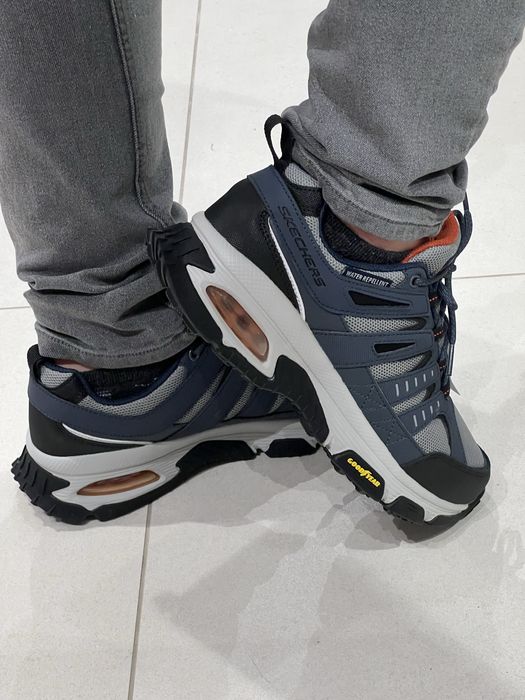 Кроссовки skechers envoy 43