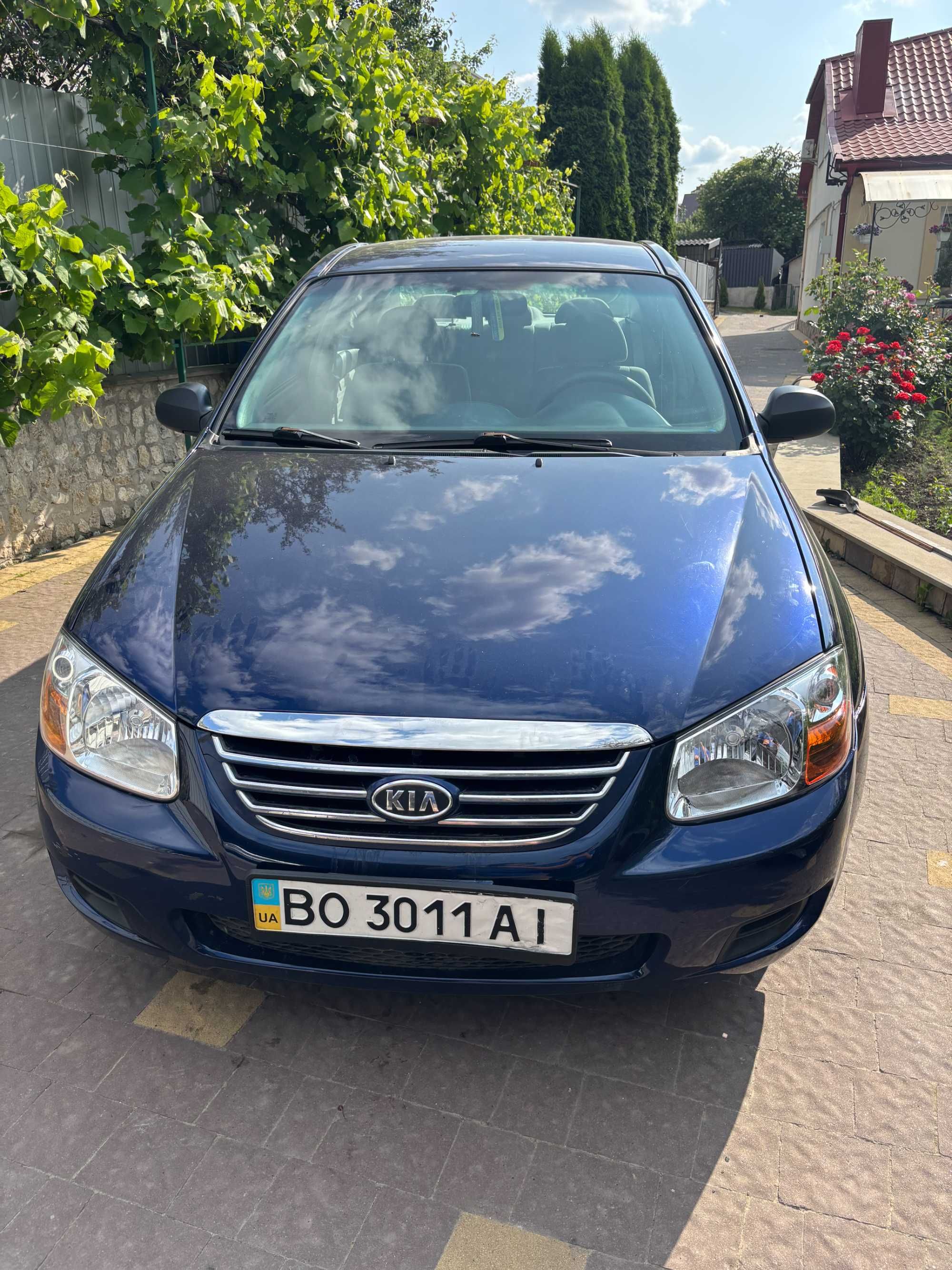 автомобіль КІА CERATO