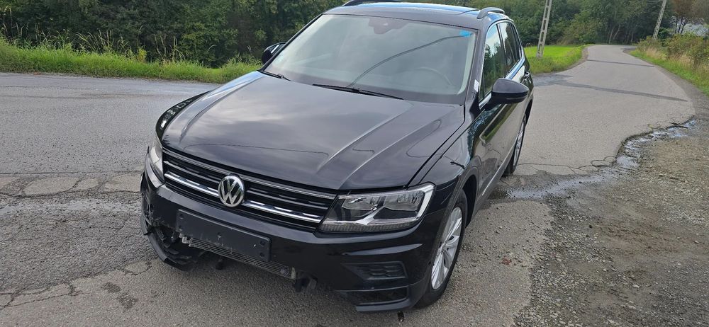 Volkswagen Tiguan 2.0TDI 150km Ledy Nawigacja Kamera Panorama 112tyś km 2017r Okazja