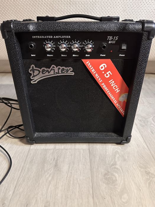 Комбоусилитель для бас гитары