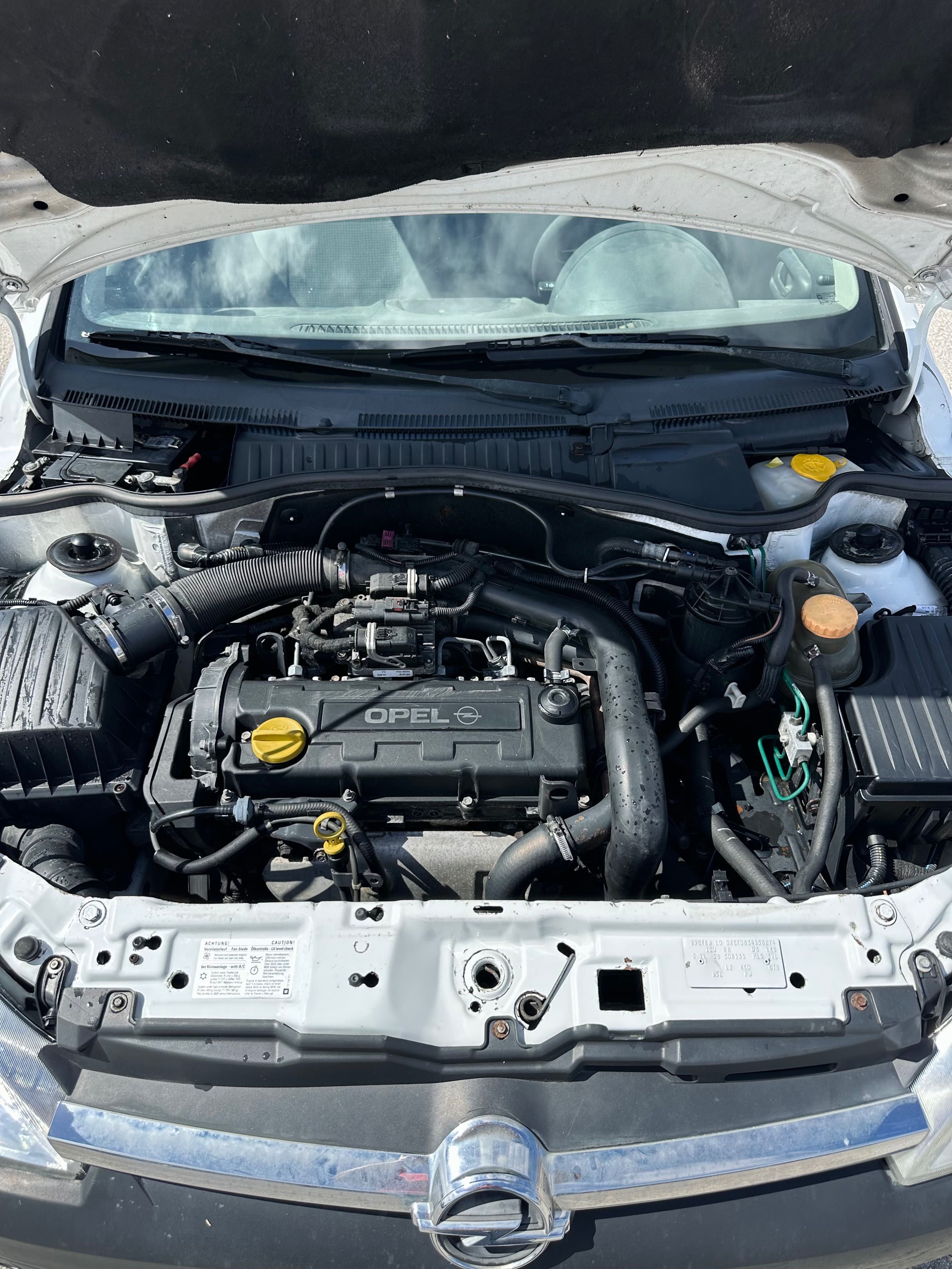 Opel Corsa C 1.7 DTI