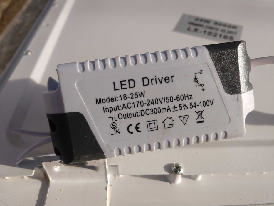 Світильник LED 24W 6000K, розмір 30х30см. НОВИЙ!