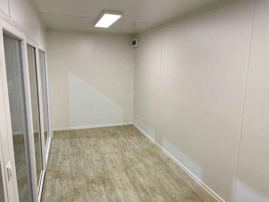 Kontener biurowy budowlany mieszkalny 6x2,5 - Produkcja na Zamówienie