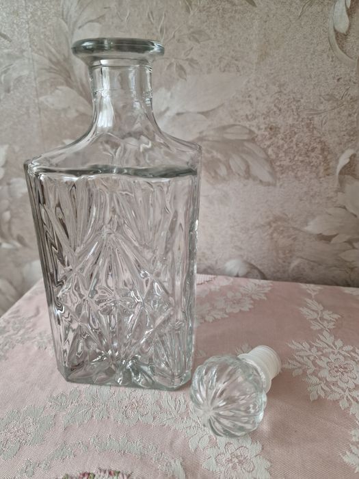 Stara karafka  z czasow prl