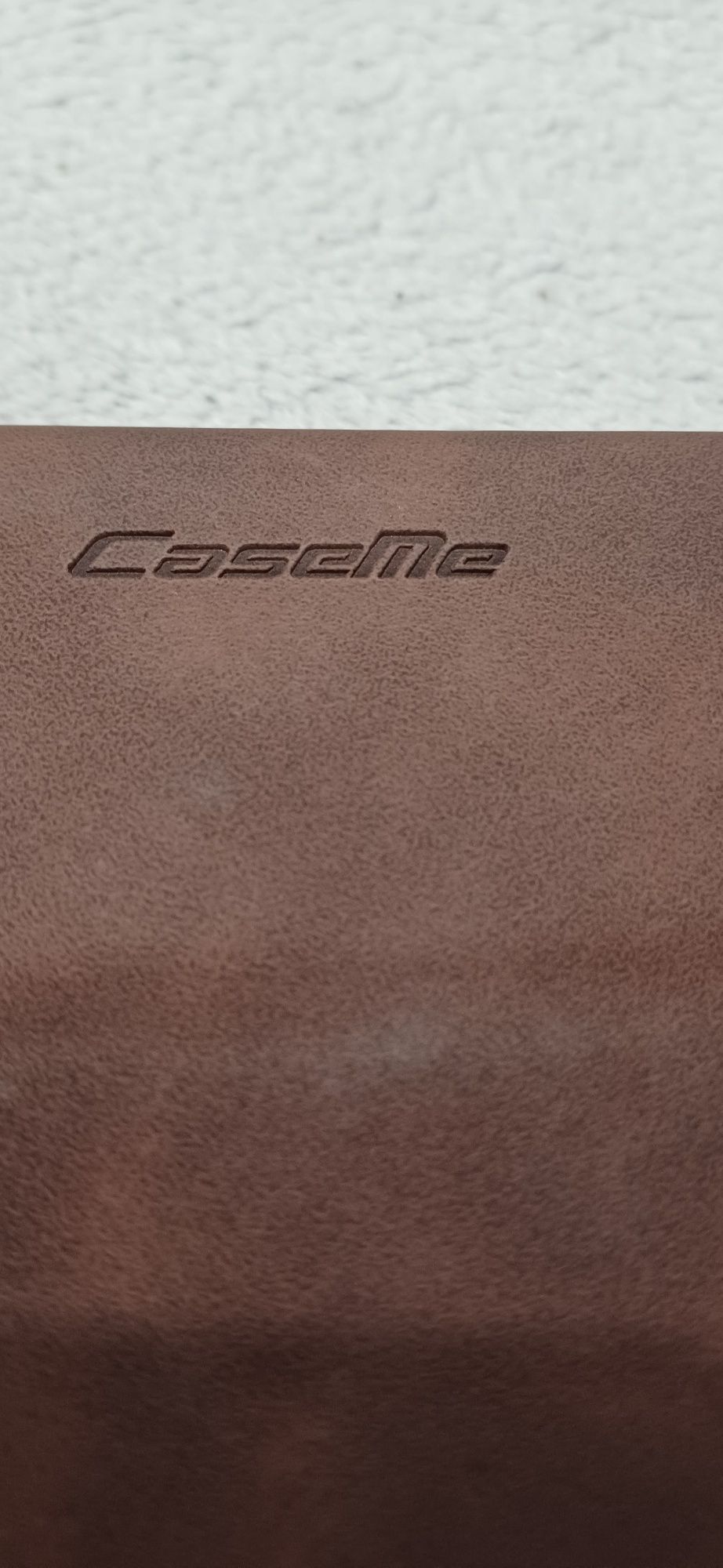 Nowe Etui Caseme z klapką do Motorola  Edge 40