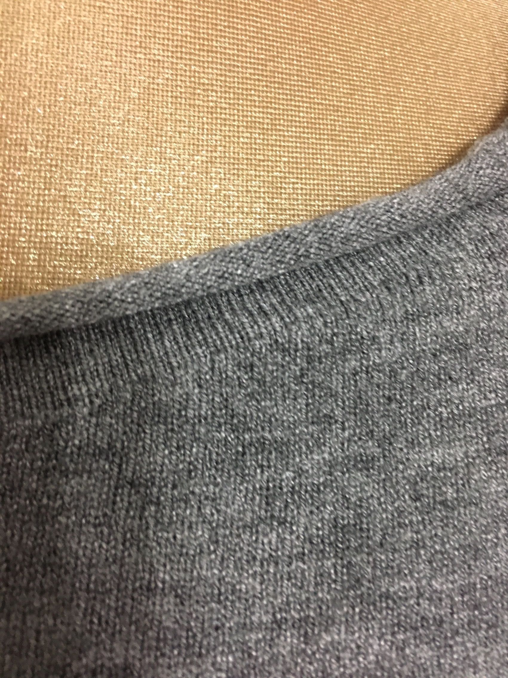 Śliczny popielaty wyszczuplający sweter damski XL nowy