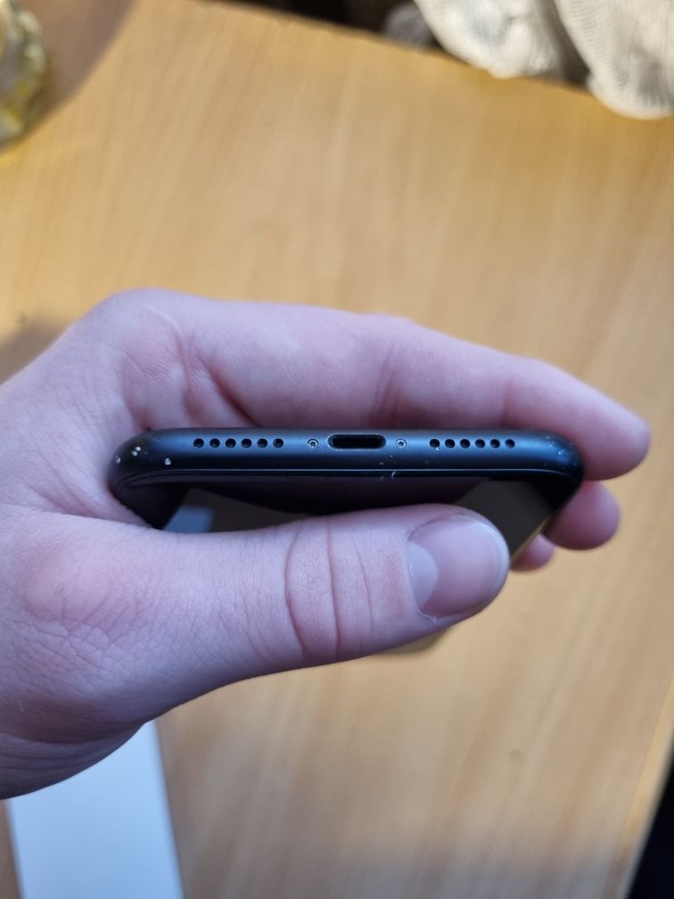 Apple iPhone XR/64 Neverlock Black | 100% АКБ