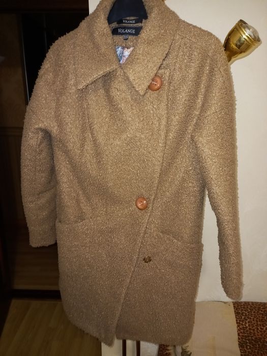 Продам тепленьке пальто