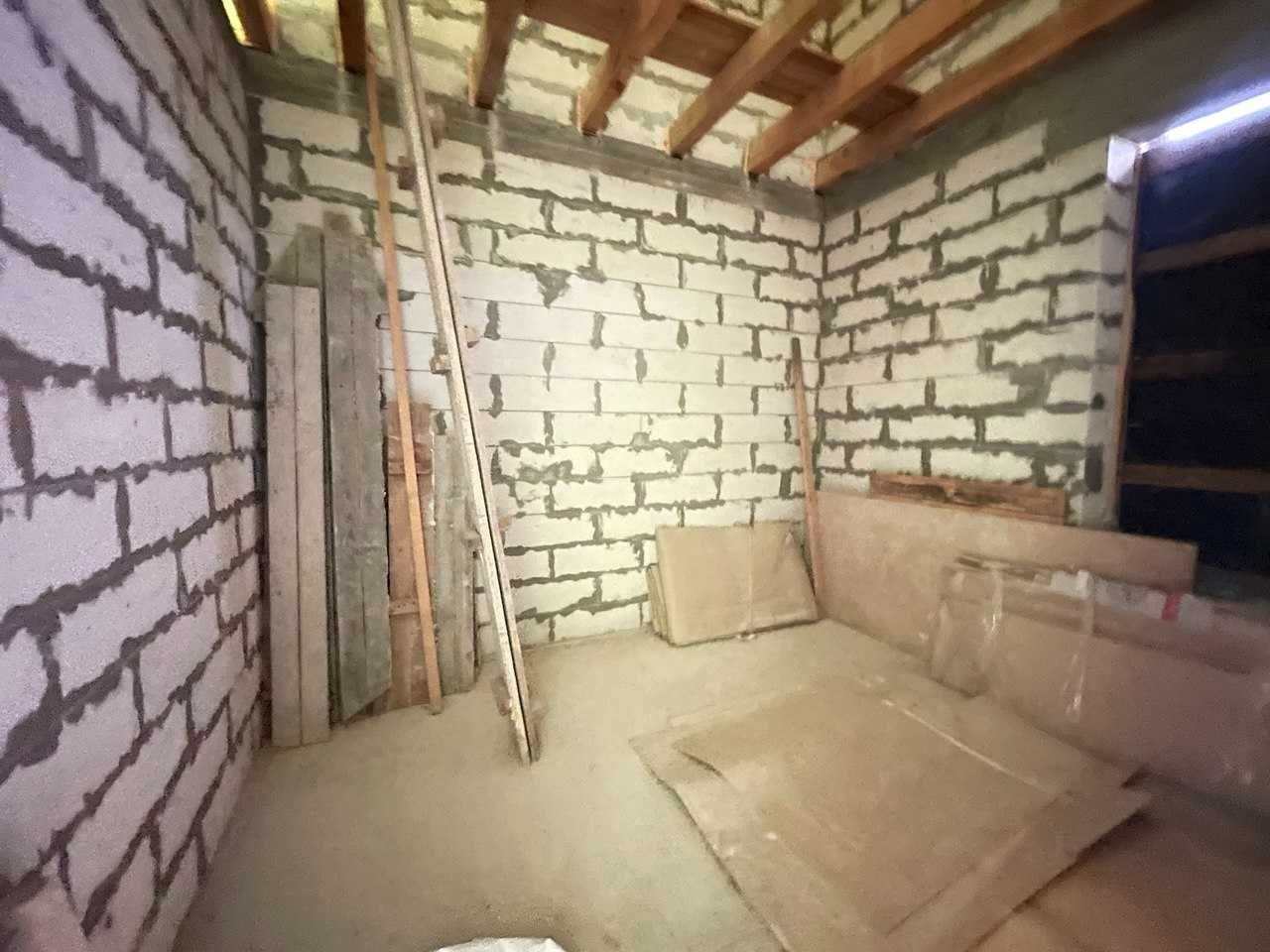 Просторий будинок 140 м² з гаражем біля лісу, 10 соток, Дмитрівка