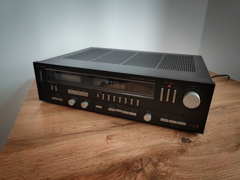 Technics SA-424 amplituner