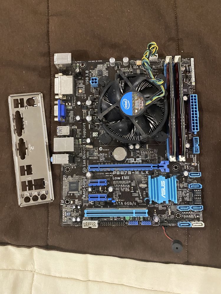 Bundle motherboard + processador i7 + 16GB RAM