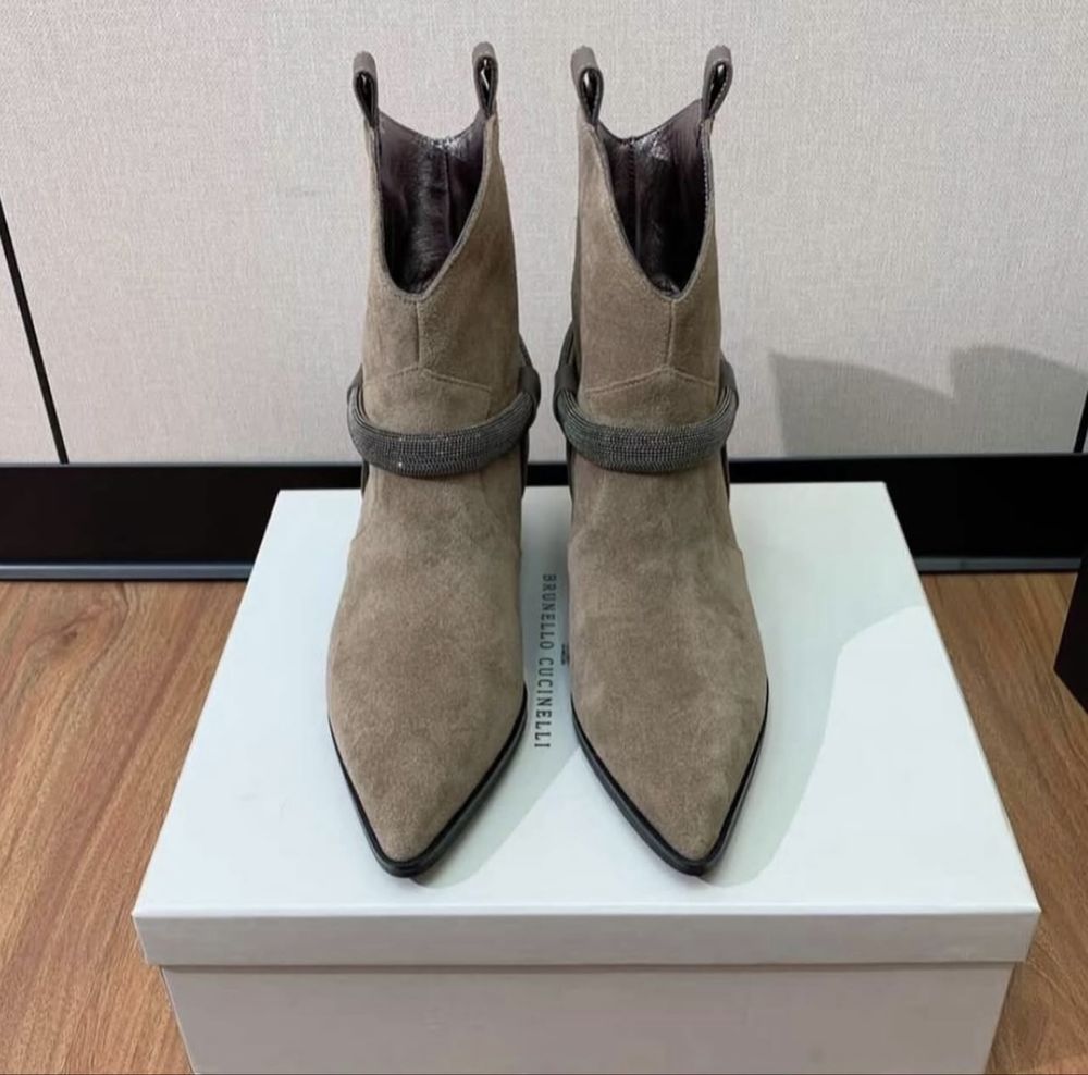 Brunello Cucinelli botki w bezu 39