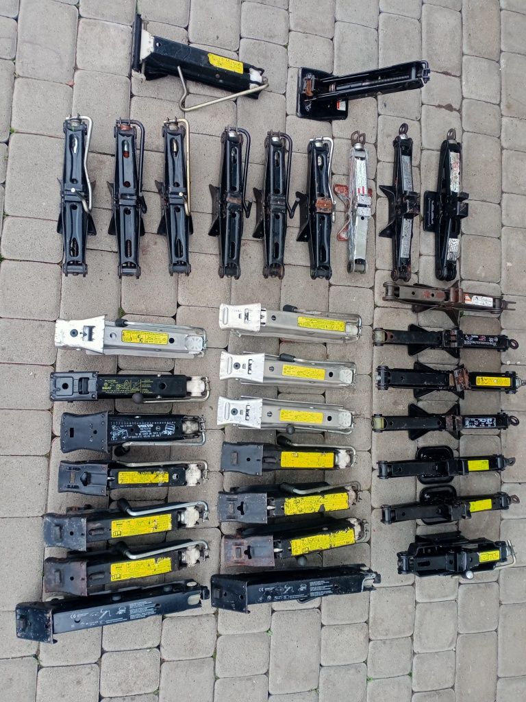 Домкрат механічний оригінальні
