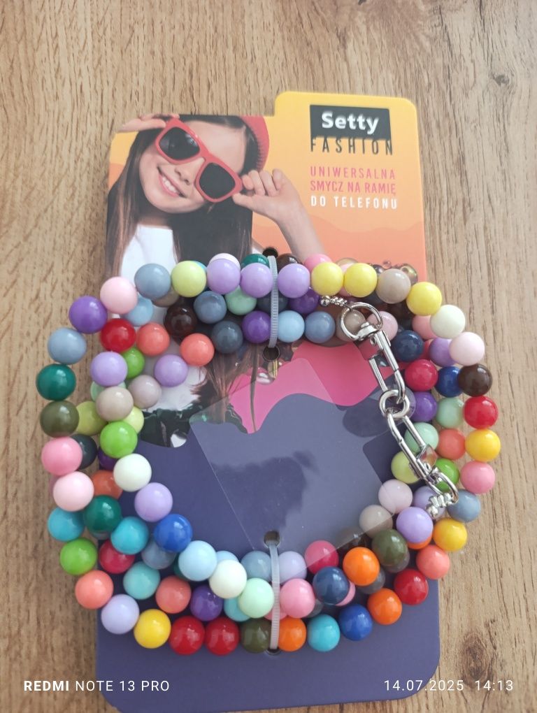 Zawieszka,sznurek,koraliki smycz Setty do telefonu