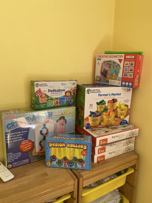 Продам обладнання для дитячого центру / садочка