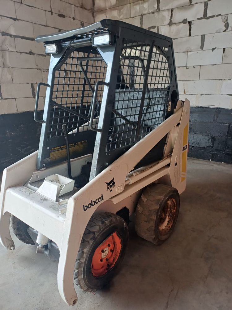 Bobcat 443 jcb koparka sprowadzona