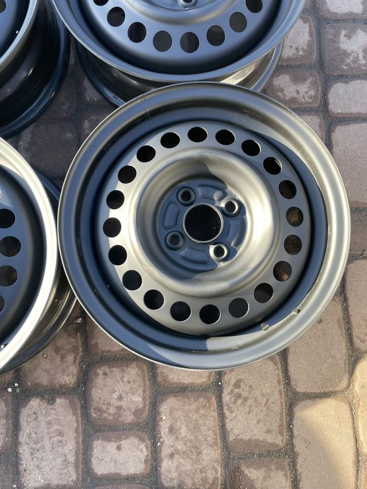 FELGI STALOWE Suzuki 5,5" x 15" x 4x100 x 56,1 x ET45