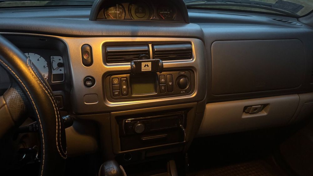 Mitsubishi Pajero Stan dobry