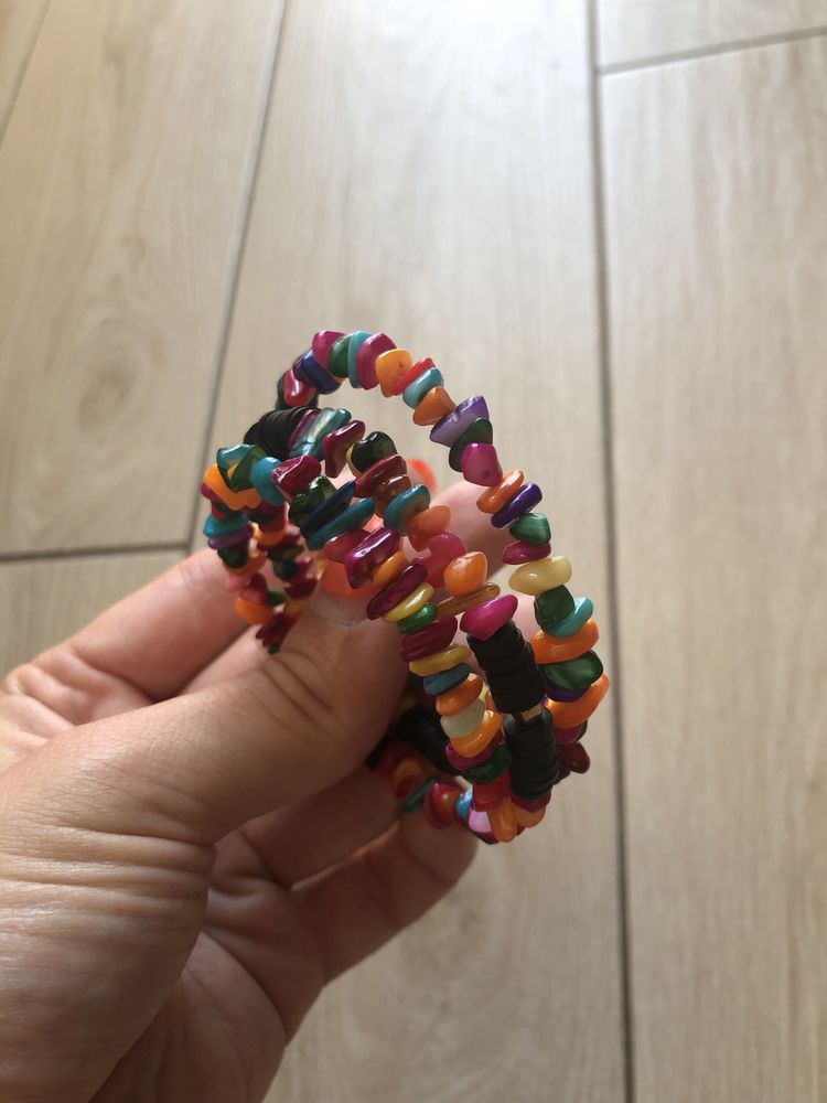Skittles . Браслет ручной работы из каучука и разноцветных раккшек