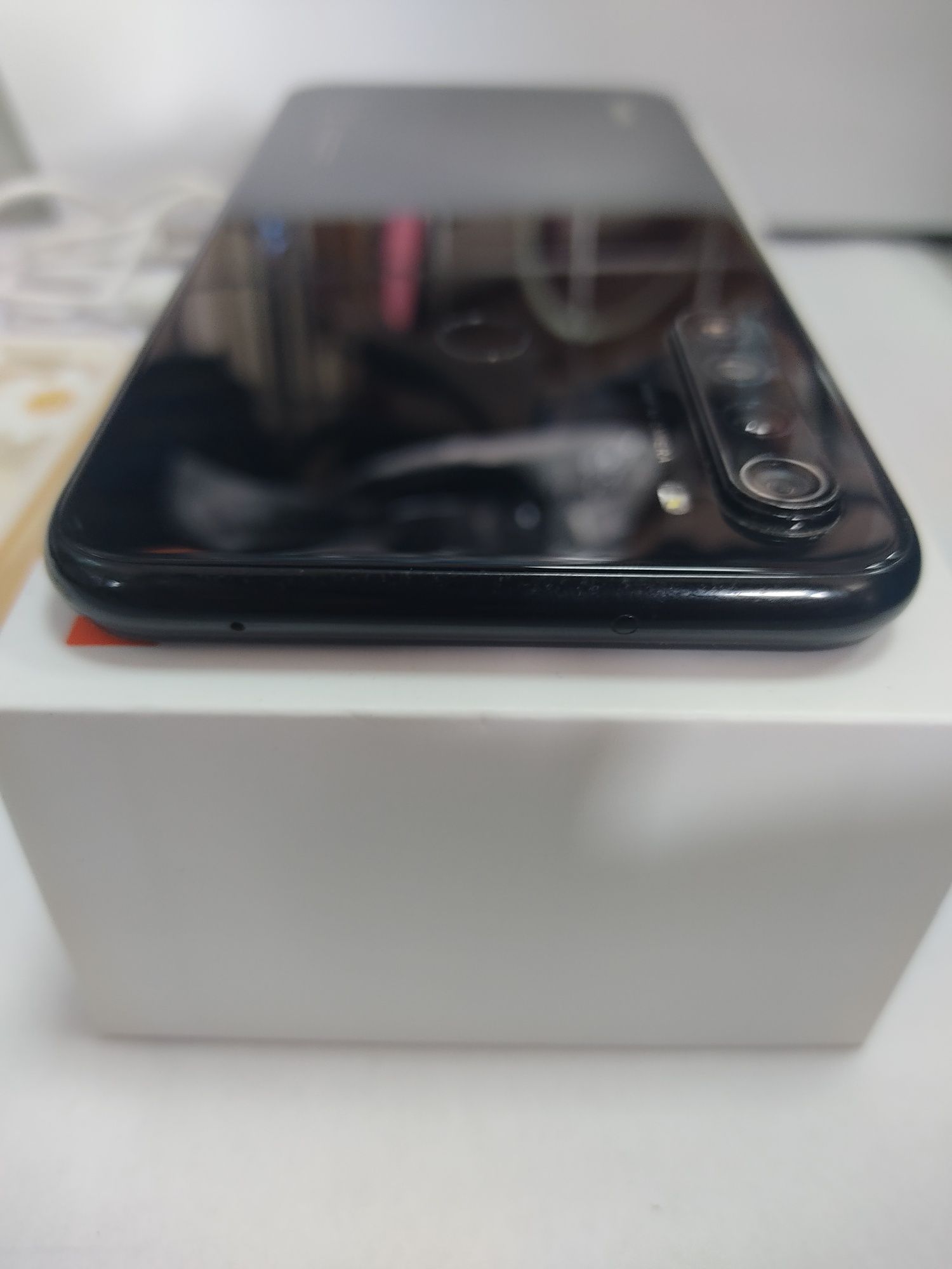 Redmi Note 8 4+1/64 gb