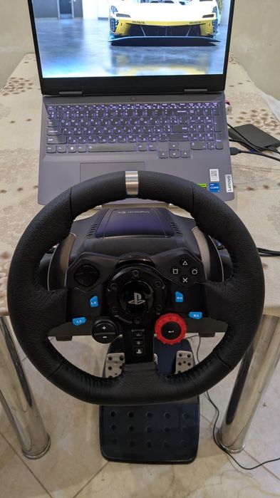 Продаю Logitech G29 в отличном состоянии
