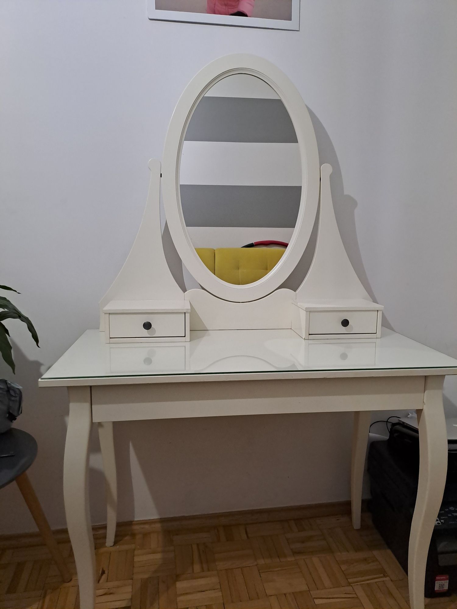 Toaletka lustro biurko Ikea Hemnes