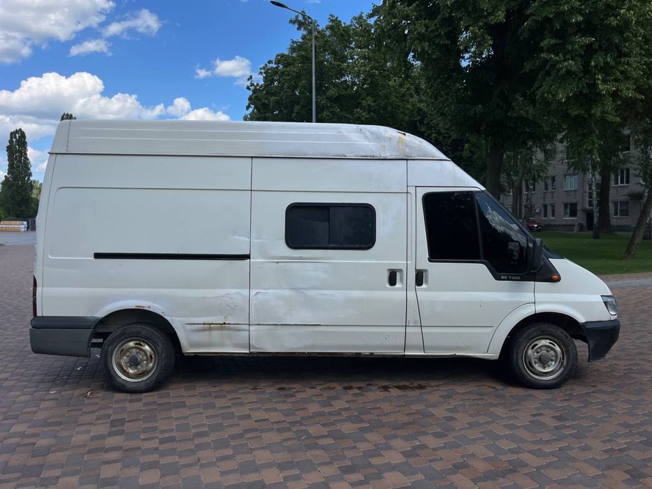 Ford Transit Довга база
