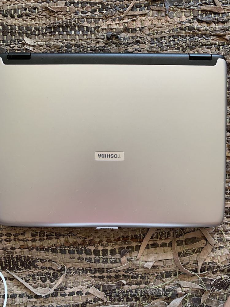 PC Toshiba satellite