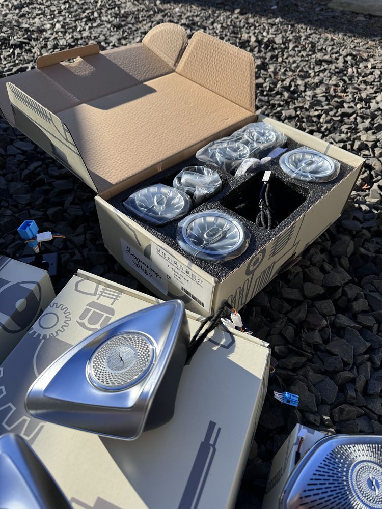 Дефлектори воздуховоди уголки 3D Burmester динаміки стеки Mercedes