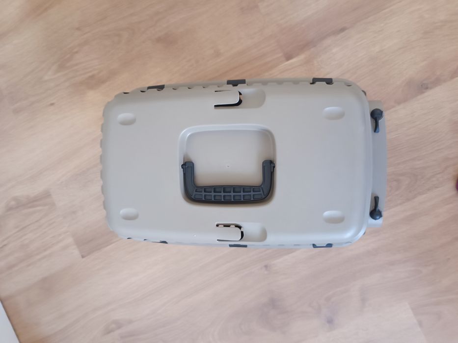 Caixa de transporte cão/gato pequena