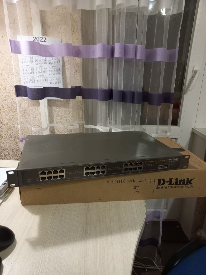 Коммутатор TP-Link TL-SG2224WEB