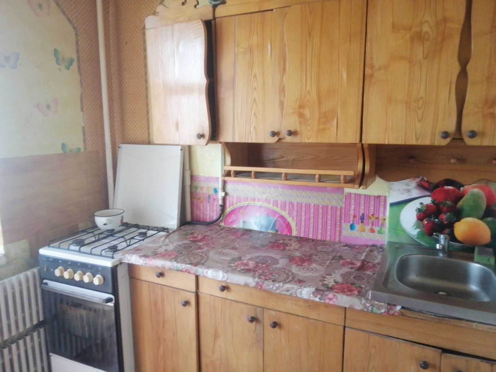(7) Продаж 1 к. квартири на О. Антонова (4532)