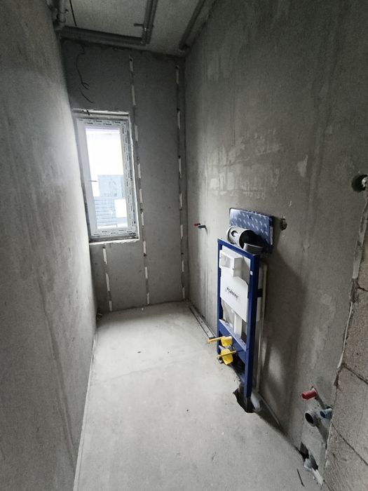 Сучасна новобудова 120 м.кв.