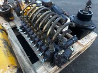równiarka volvo rozdzielacz hydrauliczny używany